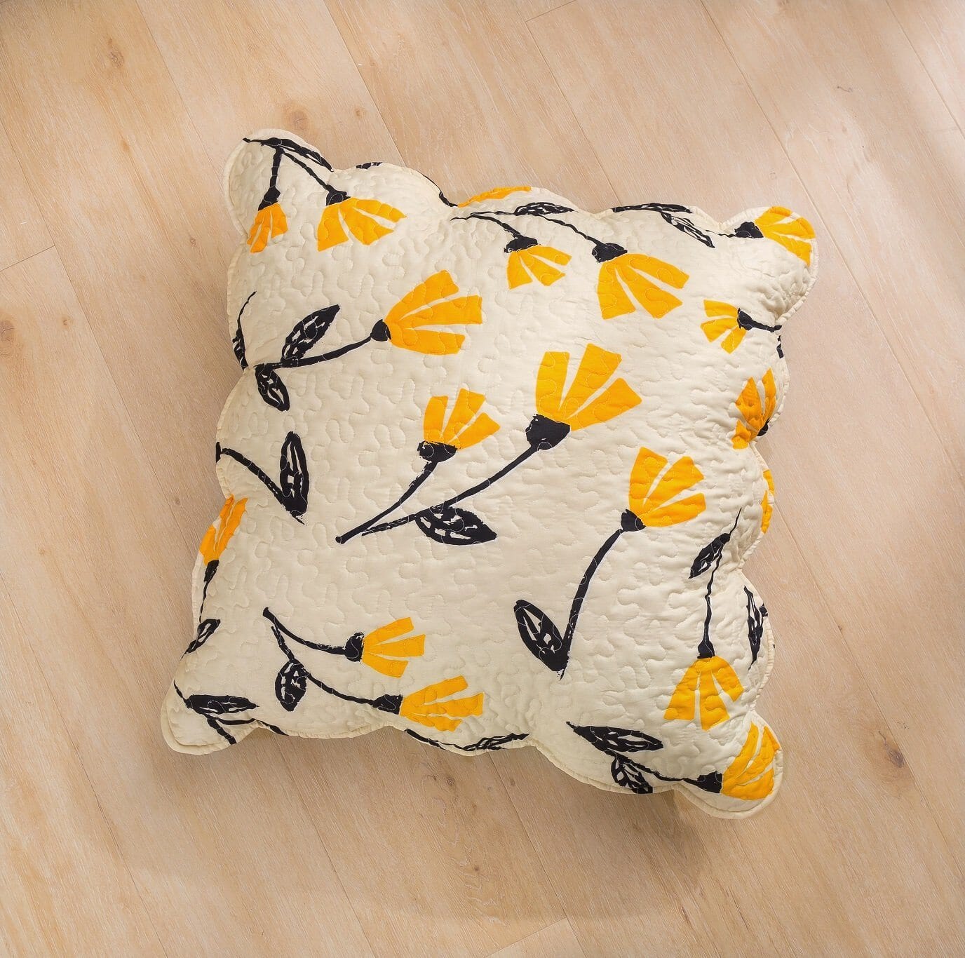 DaDa Bedding Yellow Fleur Floral Golden Orange Ivory Cream Scalloped